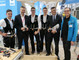 Treffen mit dem VELUX-Geschäftsführer Jacob Madsen (l.) im Trainingscamp. Foto: Kabelitz